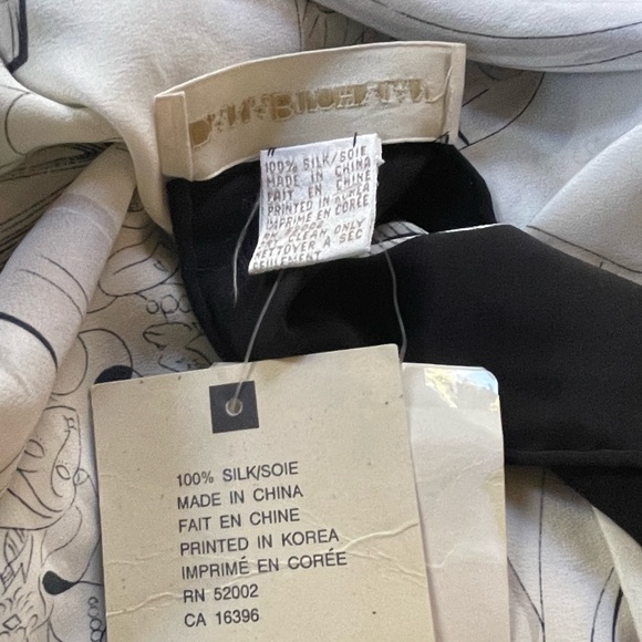 Dana Buchman Vintage 1997 Paris Square Scarf | Bonne Annee |Silk | Blk/Wht/Gray - Picture 7 of 7